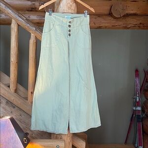 Women's linen pants from Ecuador
